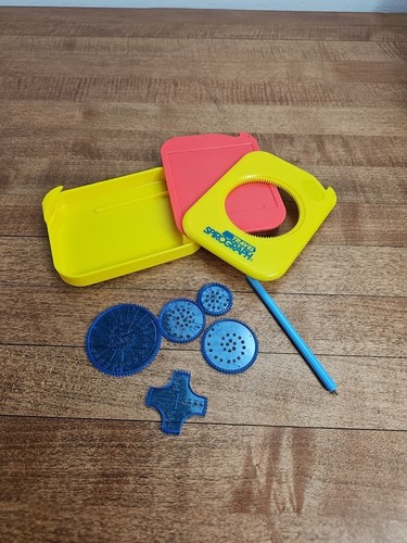 Vintage travel spirograph - vintage,